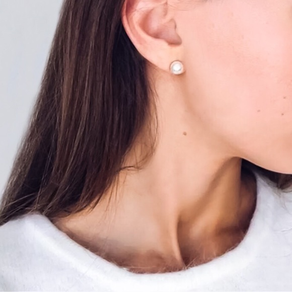 ⚜️𝟯𝟬%𝗢𝗙𝗙 𝗯𝘂𝗻𝗱𝗹𝗲𝘀 𝟯+⚜️ NEW 925 Large White Pearl Stud Earrings - Picture 6 of 8